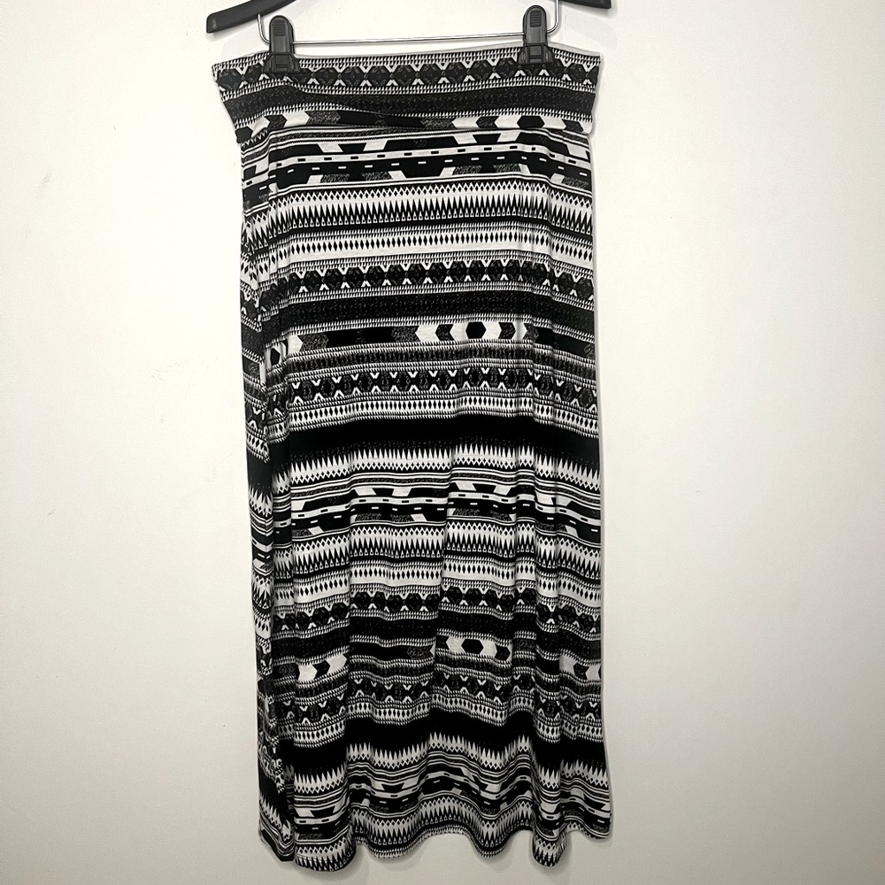Mossimo Maxi Skirt | L | EUC